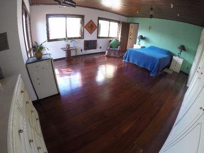 Casa à venda com 95m², 4 quartos, 2 suítes, 4 vagas no bairro Ipanema em Porto Alegre - Foto 55