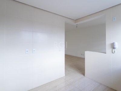 Casa Condominio à venda com 250m², 3 quartos, 3 suítes, 3 vagas no bairro Praia de Belas em Porto Alegre - Foto 14