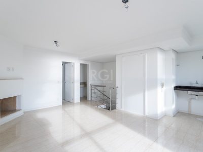 Casa Condominio à venda com 250m², 3 quartos, 3 suítes, 3 vagas no bairro Praia de Belas em Porto Alegre - Foto 29