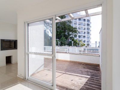 Casa Condominio à venda com 250m², 3 quartos, 3 suítes, 3 vagas no bairro Praia de Belas em Porto Alegre - Foto 37