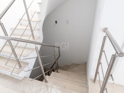 Casa Condominio à venda com 250m², 3 quartos, 3 suítes, 3 vagas no bairro Praia de Belas em Porto Alegre - Foto 42