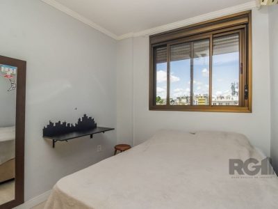 Apartamento à venda com 107m², 3 quartos, 1 suíte, 2 vagas no bairro Cristo Redentor em Porto Alegre - Foto 18