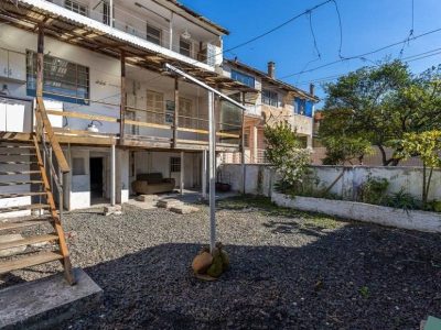 Casa à venda com 165m², 4 quartos, 2 vagas no bairro Medianeira em Porto Alegre - Foto 41