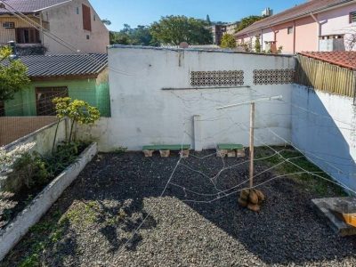 Casa à venda com 165m², 4 quartos, 2 vagas no bairro Medianeira em Porto Alegre - Foto 44