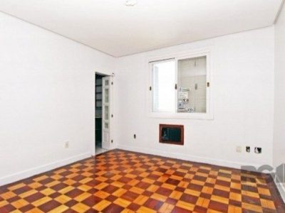 Cobertura à venda com 252m², 4 quartos, 2 suítes, 2 vagas no bairro Santo Antônio em Porto Alegre - Foto 10