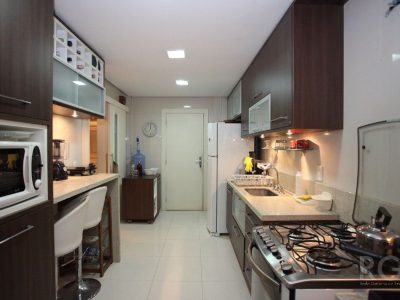 Apartamento à venda com 98m², 2 quartos, 1 suíte, 1 vaga no bairro Rio Branco em Porto Alegre - Foto 9