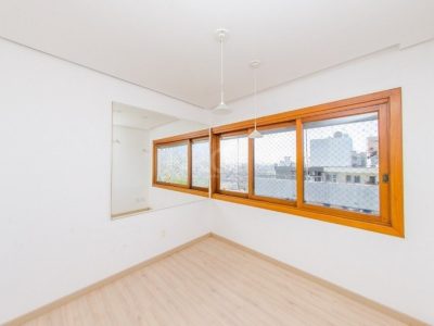 Apartamento à venda com 275m², 4 quartos, 4 suítes no bairro Rio Branco em Porto Alegre - Foto 8