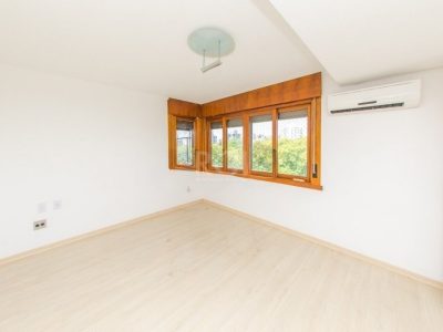 Apartamento à venda com 275m², 4 quartos, 4 suítes no bairro Rio Branco em Porto Alegre - Foto 24