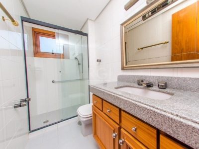 Apartamento à venda com 275m², 4 quartos, 4 suítes no bairro Rio Branco em Porto Alegre - Foto 28