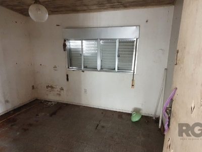 Casa à venda com 174m², 4 quartos, 3 vagas no bairro Santo Antônio em Porto Alegre - Foto 12