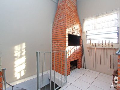 Casa à venda com 245m², 5 quartos, 3 vagas no bairro Jardim Itu em Porto Alegre - Foto 23