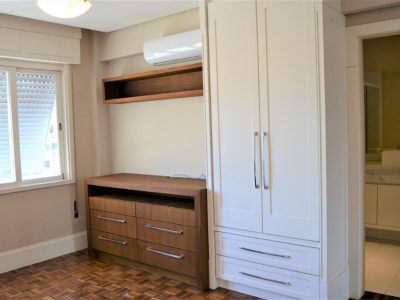 Apartamento à venda com 147m², 2 quartos, 1 suíte, 1 vaga no bairro Moinhos de Vento em Porto Alegre - Foto 14