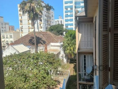 Apartamento à venda com 62m², 2 quartos no bairro Farroupilha em Porto Alegre - Foto 6