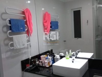 Apartamento à venda com 69m², 2 quartos, 1 vaga no bairro Jardim Botânico em Porto Alegre - Foto 8