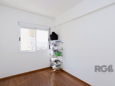 Apartamento à venda com 66m², 3 quartos, 1 suíte, 1 vaga no bairro Partenon em Porto Alegre - Foto 17