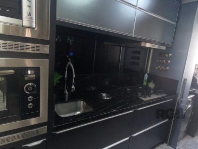 Apartamento à venda com 66m², 2 quartos, 1 suíte, 1 vaga no bairro Jardim Lindóia em Porto Alegre - Foto 8