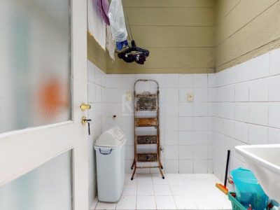 Casa à venda com 130m², 3 quartos, 1 suíte no bairro Cidade Baixa em Porto Alegre - Foto 9