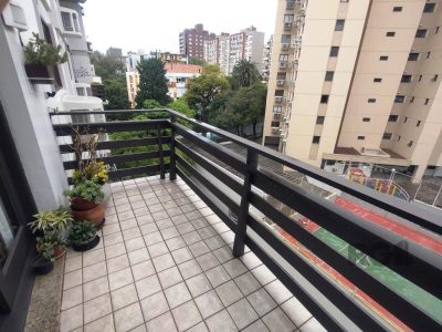 Apartamento à venda com 128m², 3 quartos, 1 suíte, 1 vaga no bairro Higienópolis em Porto Alegre - Foto 5