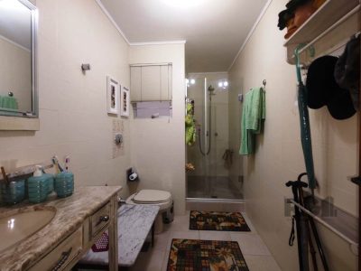 Apartamento à venda com 128m², 3 quartos, 1 suíte, 1 vaga no bairro Higienópolis em Porto Alegre - Foto 16