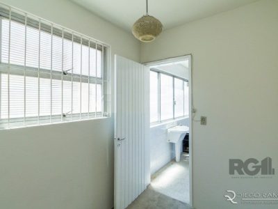 Apartamento à venda com 72m², 2 quartos, 2 vagas no bairro Petrópolis em Porto Alegre - Foto 3