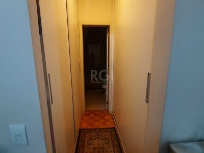 Apartamento à venda com 132m², 3 quartos, 1 suíte, 2 vagas no bairro Independência em Porto Alegre - Foto 28