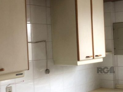 Apartamento à venda com 161m², 4 quartos, 1 suíte, 1 vaga no bairro Chácara das Pedras em Porto Alegre - Foto 11