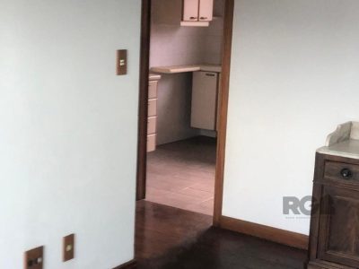 Apartamento à venda com 161m², 4 quartos, 1 suíte, 1 vaga no bairro Chácara das Pedras em Porto Alegre - Foto 33