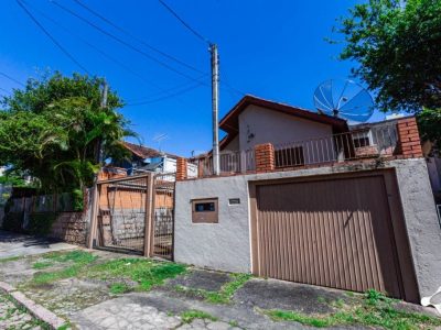 Casa à venda com 200m², 3 quartos, 1 suíte, 2 vagas no bairro Jardim Itu em Porto Alegre - Foto 50