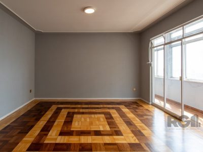 Apartamento à venda com 157m², 3 quartos, 1 suíte, 1 vaga no bairro Independência em Porto Alegre - Foto 9