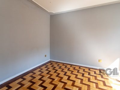 Apartamento à venda com 157m², 3 quartos, 1 suíte, 1 vaga no bairro Independência em Porto Alegre - Foto 32