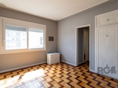 Apartamento à venda com 157m², 3 quartos, 1 suíte, 1 vaga no bairro Independência em Porto Alegre - Foto 34