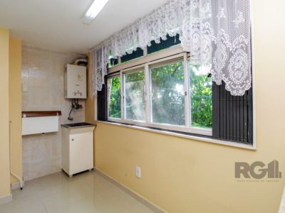 Apartamento à venda com 106m², 3 quartos, 1 vaga no bairro São Geraldo em Porto Alegre - Foto 12