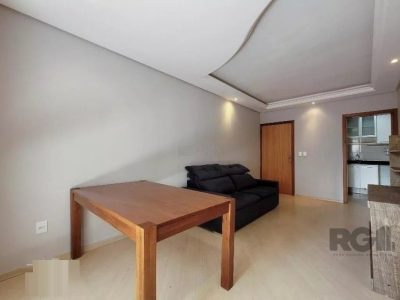 Apartamento à venda com 75m², 2 quartos, 1 suíte, 2 vagas no bairro Petrópolis em Porto Alegre - Foto 4