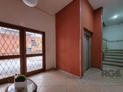 Apartamento à venda com 75m², 2 quartos, 1 suíte, 2 vagas no bairro Petrópolis em Porto Alegre - Foto 31