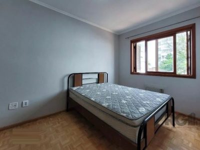 Apartamento à venda com 75m², 2 quartos, 1 suíte, 2 vagas no bairro Petrópolis em Porto Alegre - Foto 27