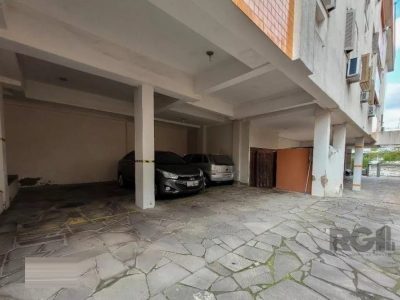 Apartamento à venda com 75m², 2 quartos, 1 suíte, 2 vagas no bairro Petrópolis em Porto Alegre - Foto 34