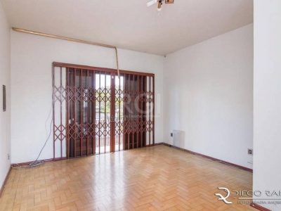 Casa à venda com 334m², 5 quartos, 1 suíte, 8 vagas no bairro Menino Deus em Porto Alegre - Foto 18