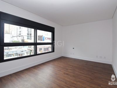 Apartamento à venda com 256m², 3 quartos, 3 suítes, 4 vagas no bairro Moinhos de Vento em Porto Alegre - Foto 3