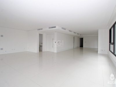 Apartamento à venda com 256m², 3 quartos, 3 suítes, 4 vagas no bairro Moinhos de Vento em Porto Alegre - Foto 29