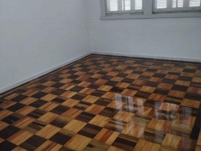 Apartamento à venda com 77m², 2 quartos no bairro Moinhos de Vento em Porto Alegre - Foto 6