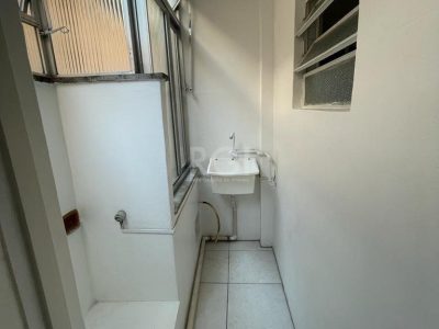 Apartamento à venda com 50m², 2 quartos no bairro Centro Histórico em Porto Alegre - Foto 16