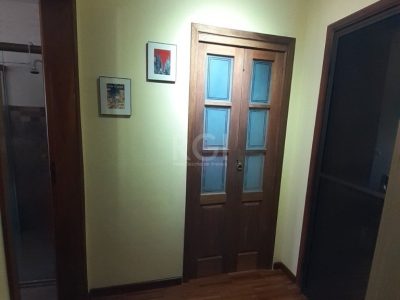 Casa à venda com 257m², 3 quartos, 2 suítes, 4 vagas no bairro Ipanema em Porto Alegre - Foto 51