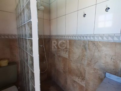 Casa à venda com 257m², 3 quartos, 2 suítes, 4 vagas no bairro Ipanema em Porto Alegre - Foto 57