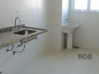 Apartamento à venda com 80m², 3 quartos, 1 suíte, 1 vaga no bairro Jardim Carvalho em Porto Alegre - Foto 3