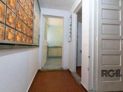 Apartamento à venda com 95m², 3 quartos no bairro São Geraldo em Porto Alegre - Foto 8