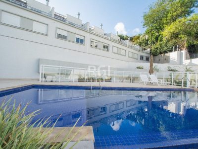 Casa Condominio à venda com 250m², 3 quartos, 3 suítes, 3 vagas no bairro Cristal em Porto Alegre - Foto 35