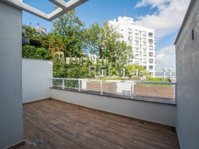 Casa Condominio à venda com 250m², 3 quartos, 3 suítes, 3 vagas no bairro Cristal em Porto Alegre - Foto 9