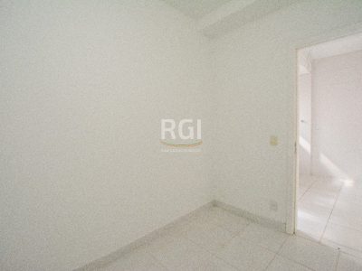 Casa Condominio à venda com 250m², 3 quartos, 3 suítes, 3 vagas no bairro Cristal em Porto Alegre - Foto 21