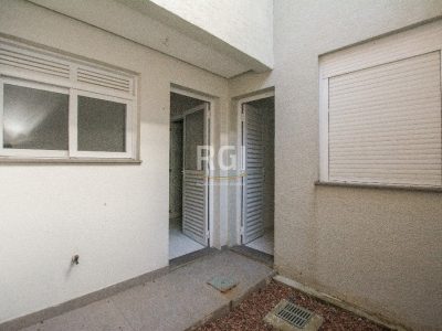 Casa Condominio à venda com 250m², 3 quartos, 3 suítes, 3 vagas no bairro Cristal em Porto Alegre - Foto 18