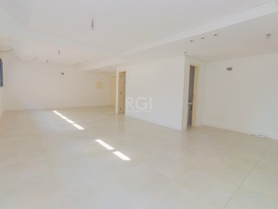 Conjunto/Sala à venda com 36m², 1 vaga no bairro Rio Branco em Porto Alegre - Foto 7